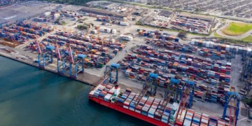 Centrais sindicais apresentam propostas ao governo para enfrentar tarifas dos Estados Unidos