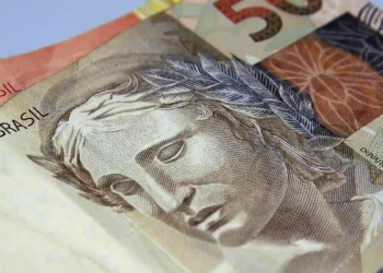 Brasileiros ainda têm R$ 5,12 bilhões esquecidos em instituições financeiras