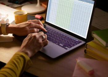 INPC registra deflação de 0,32% em agosto e acumula 3,98% em 12 meses