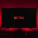Netflix anuncia corte de mil empregos em meio à desaceleração do crescimento